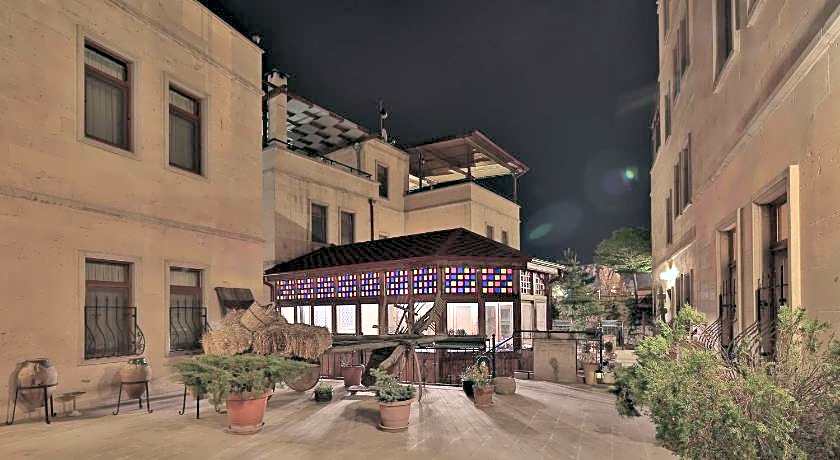 Royal Stone Houses - Goreme