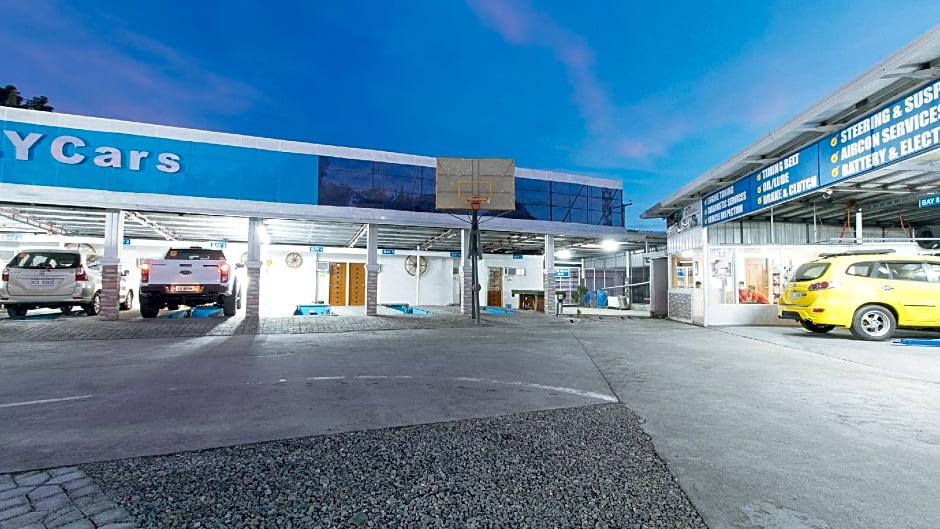 RedDoorz Plus @ Jollydays Hotel Nueva Ecija