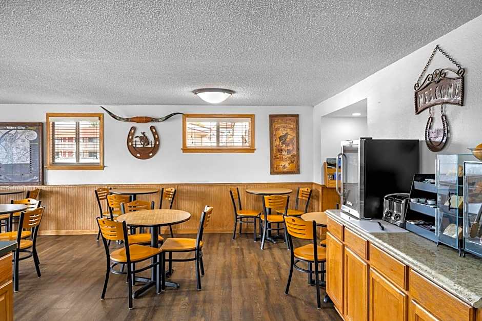 Econo Lodge Miles City I-94