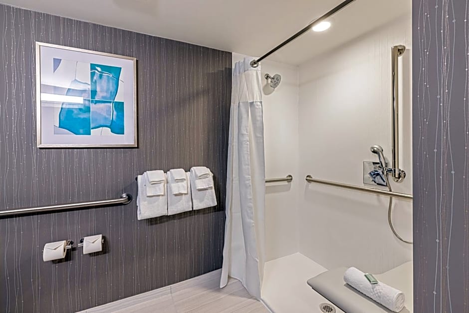 Courtyard by Marriott Boston Waltham