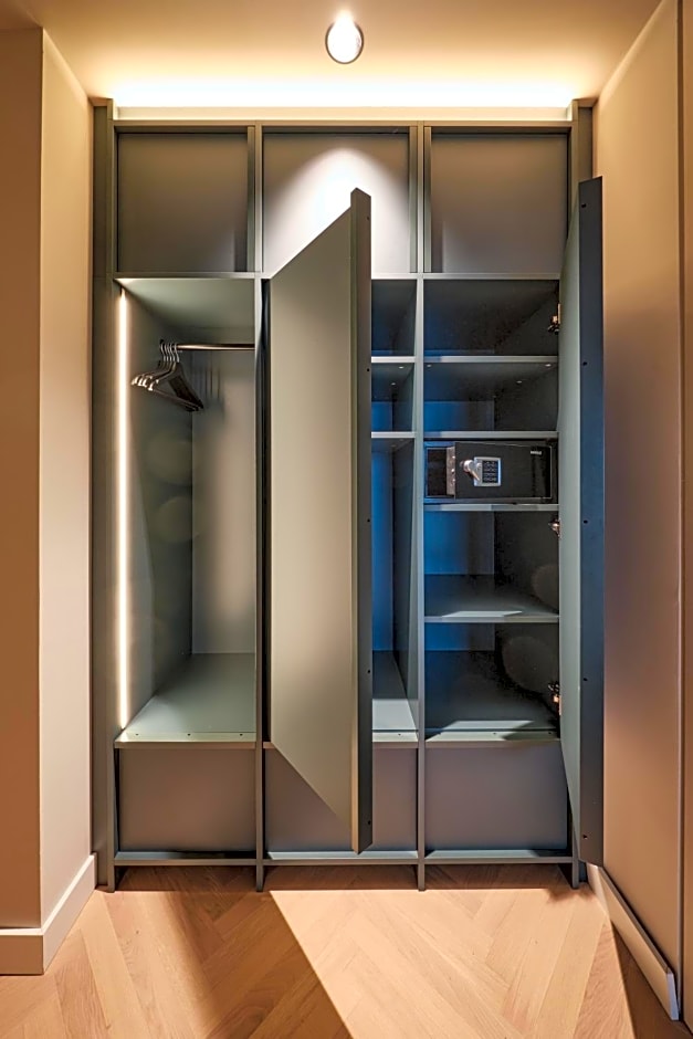 The Zipper Hotel und Apartments
