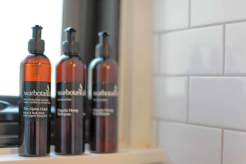 Alpine Hotel, Eat Drink Sleep