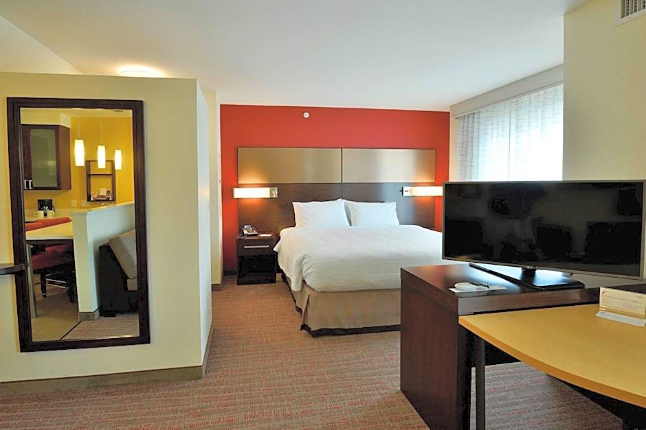 Residence Inn by Marriott Omaha Aksarben Village