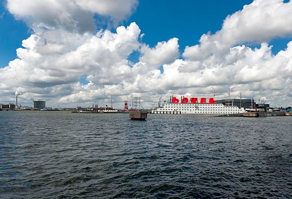 Botel