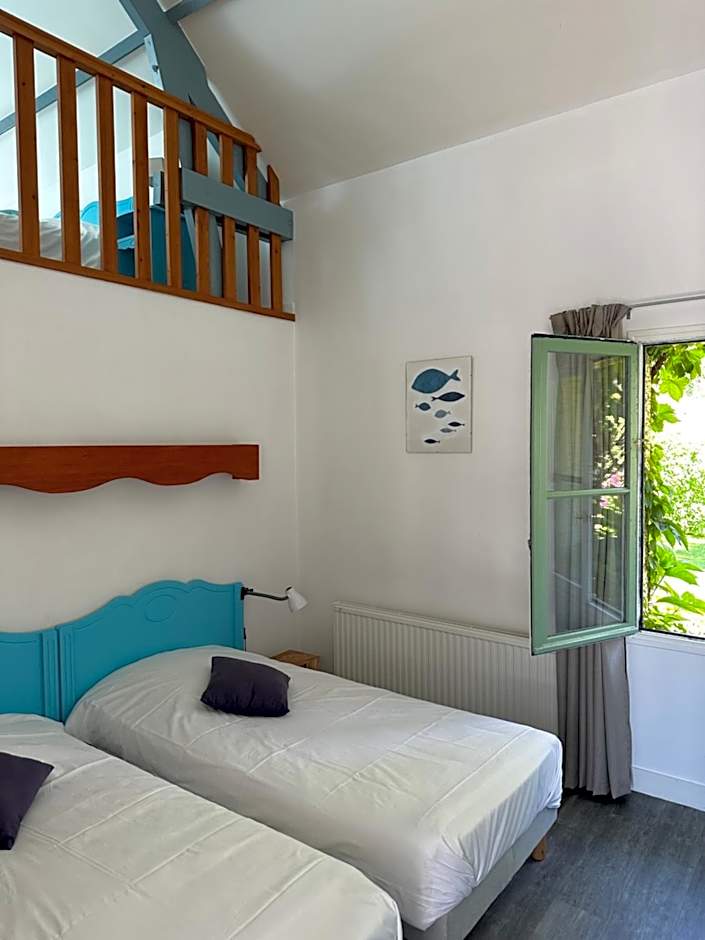 Logis Hôtel La Demeure du Perron