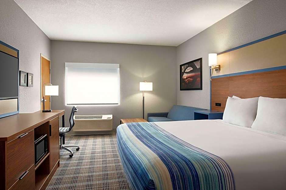 AmericInn by Wyndham Branson & Conference Center