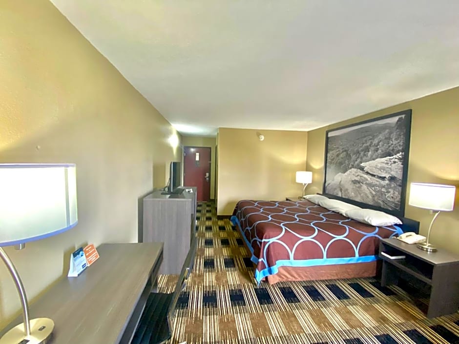 Super 8 by Wyndham Conway