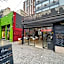 Juramento de Lealtad Townhouse Hotel