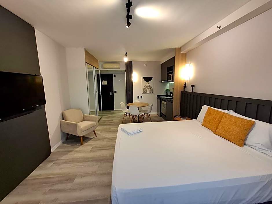 AlphaStay by Alpha - StayService