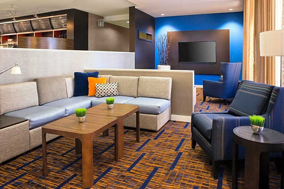 Courtyard by Marriott Phoenix North