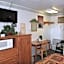 Royals Inn Motel