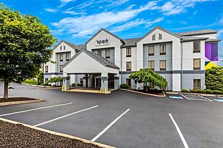 Spark by Hilton Cincinnati Airport South