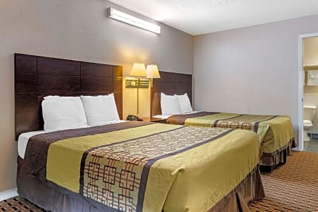 Double Room with Two Double Beds - Non-Smoking 