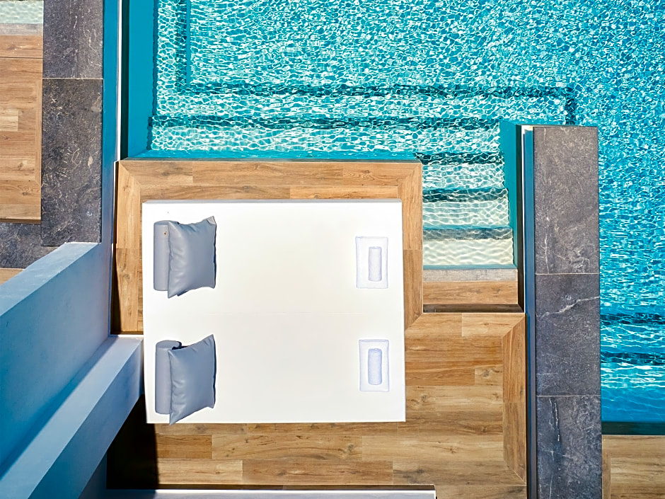 Grecotel LUX ME White