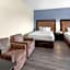 Days Inn by Wyndham Mackinaw City/Bridgeview Area