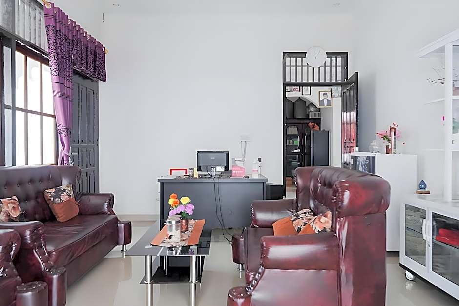 RedDoorz near Politeknik Negeri Lampung