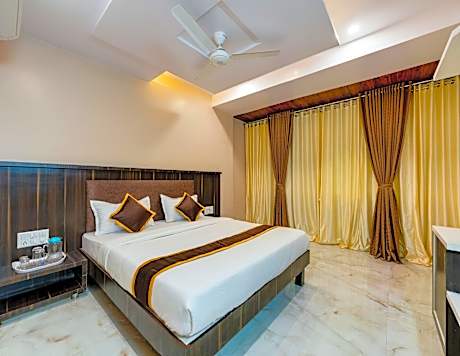 Hotel AATITHYA SATKAR