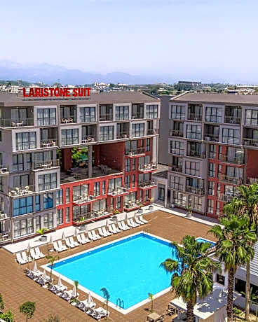 Laristone Suite Spa Hotel