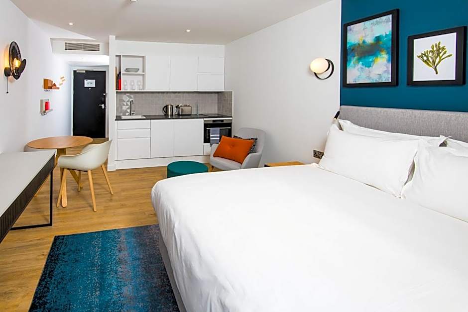 StayBridge Suites Cardiff By IHG