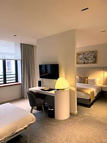 Superior Triple Room