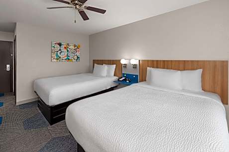 2 Queen Beds Non-Smoking