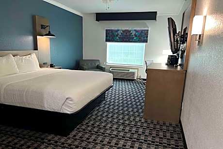 King Room with Mobility/Hearing Impaired Access - Non-Smoking