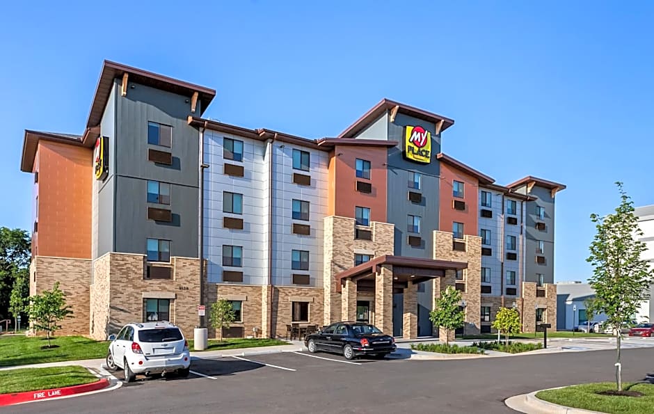 My Place Hotel-Bentonville-Rogers, AR