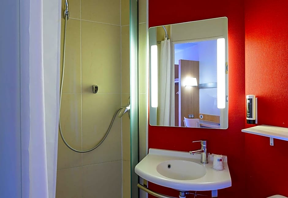 B&B HOTEL Marne-la-Vallée Bussy-Saint-Georges
