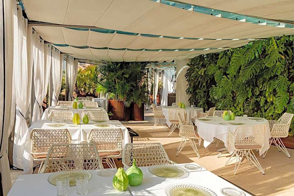 Claris Hotel & Spa GL, a Small Luxury Hotel of the World