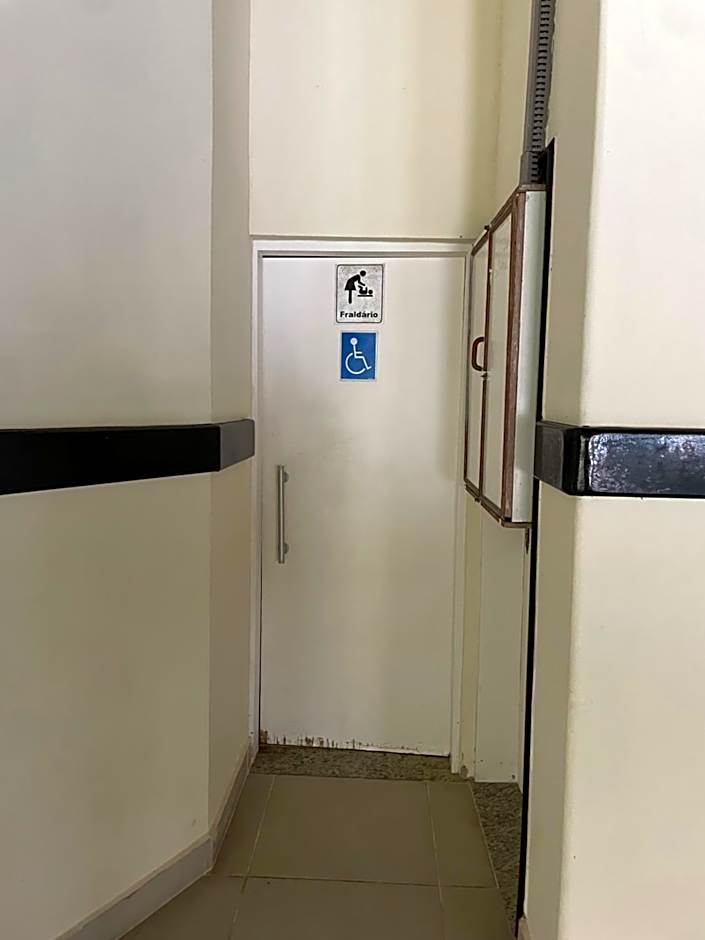 Paraíso Condomínio Wembley Tênis G-302