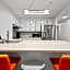 Upper East Side Luxury 3BR 2B 1700 square feet