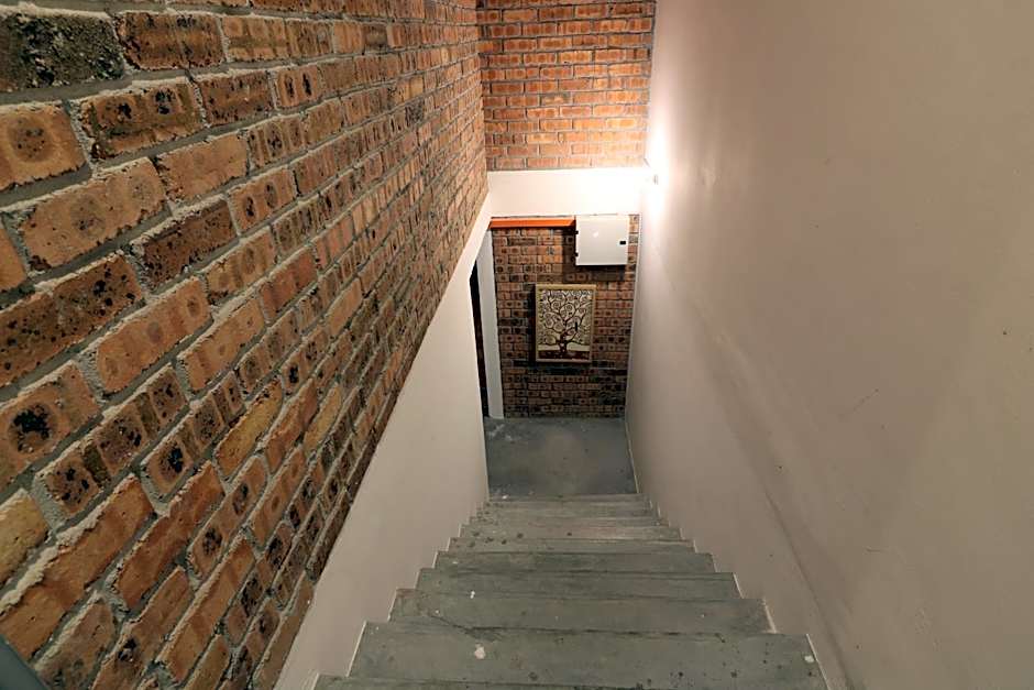 UrbanStay Industrial