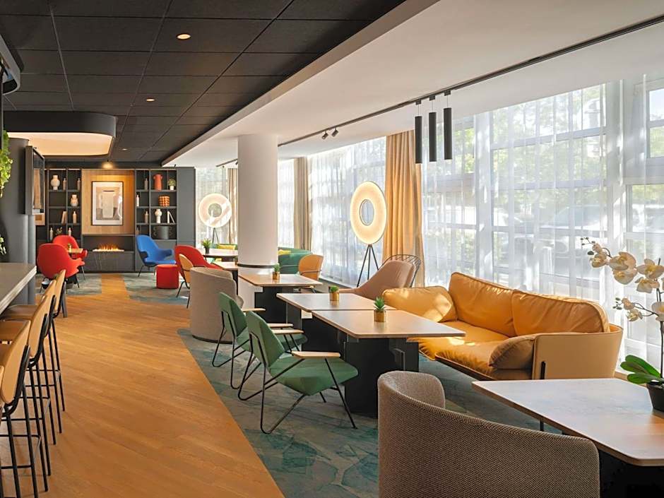 Novotel Suites Paris CDG Airport Villepinte