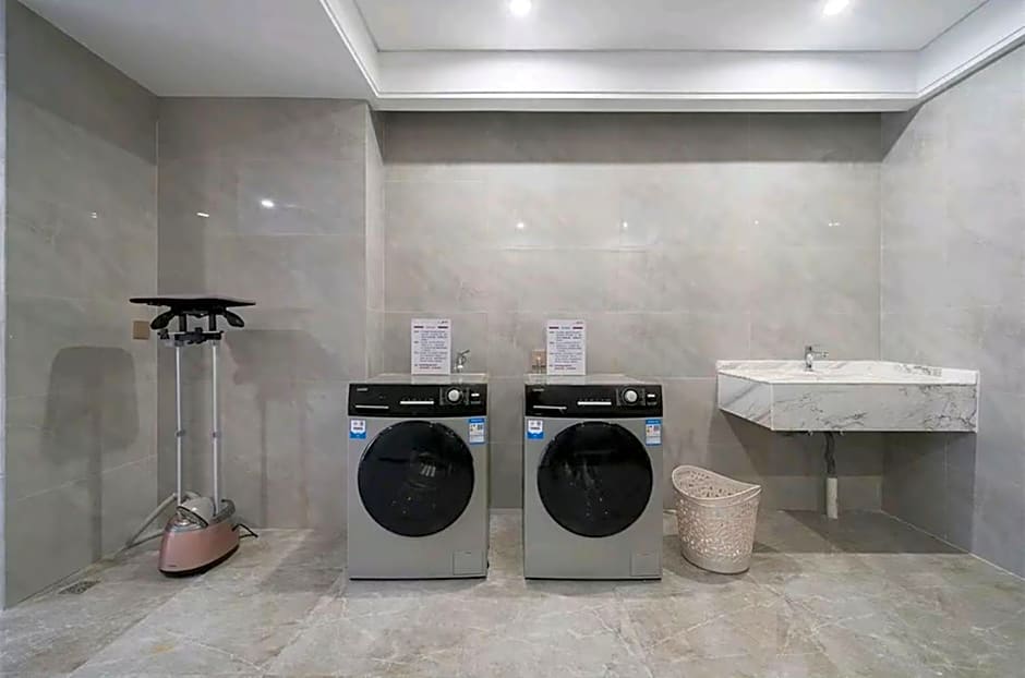 Borrman Hotel Longyan High-speed Railyway Station Zhongshan Road