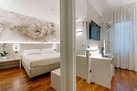 Two Connecting Double Rooms