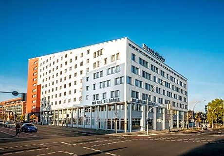 Me And All Hotel Berlin East Side