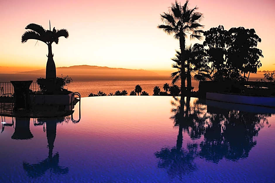 Las Terrazas de Abama Suites