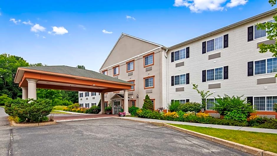 Best Western Plus Berkshire Hills Inn & Suites