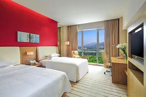 Four Points by Sheraton Tai'an