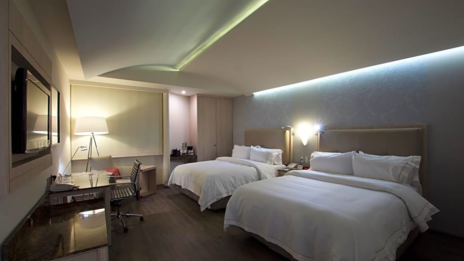 Holiday Inn Express Mexico - Toreo By IHG