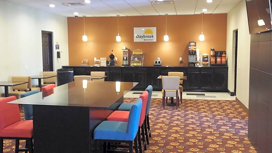 Days Inn by Wyndham Henryetta