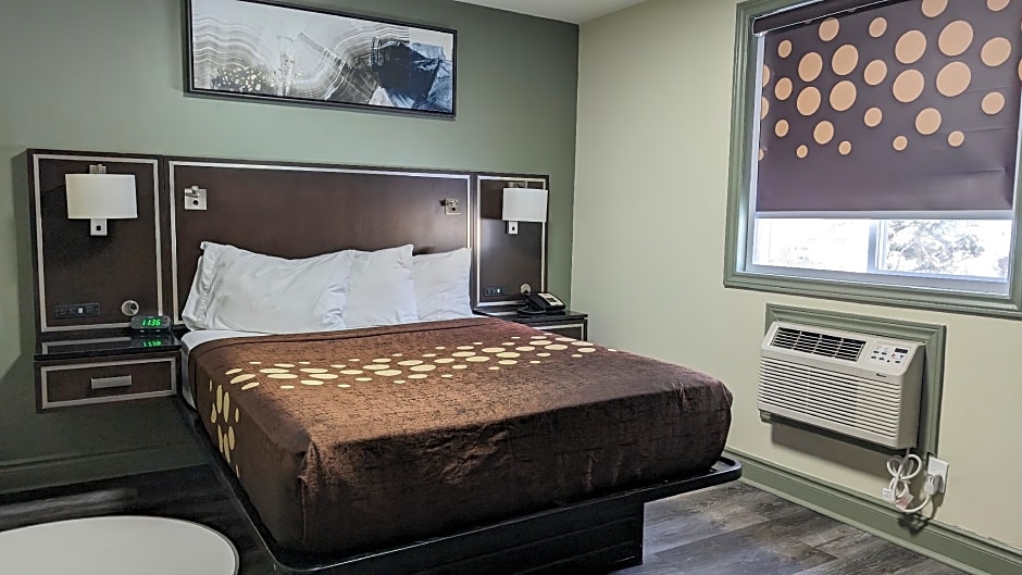 Knights Inn Bracebridge