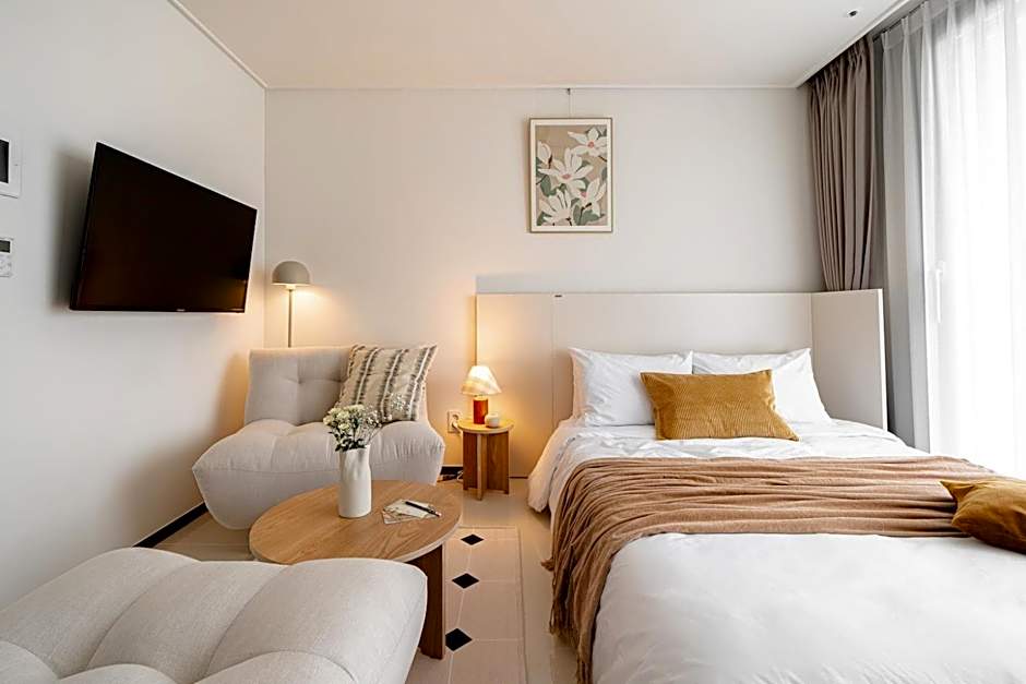 Urbanstay Busan Cityhall