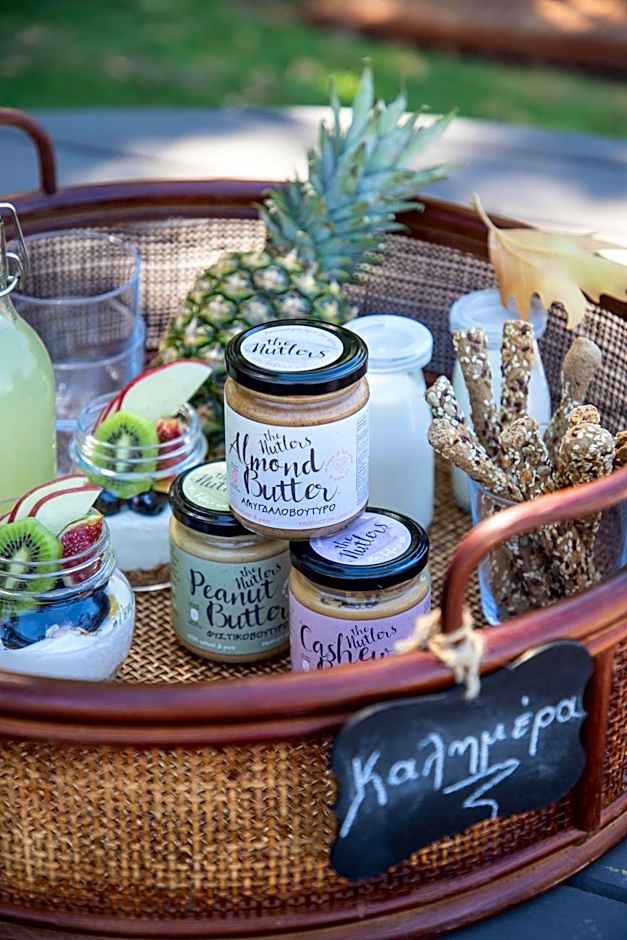 Oniropetra Boutique Hotel