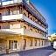 Rev'Hotel