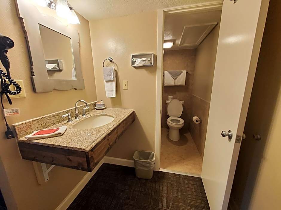 Kansas Country Inn