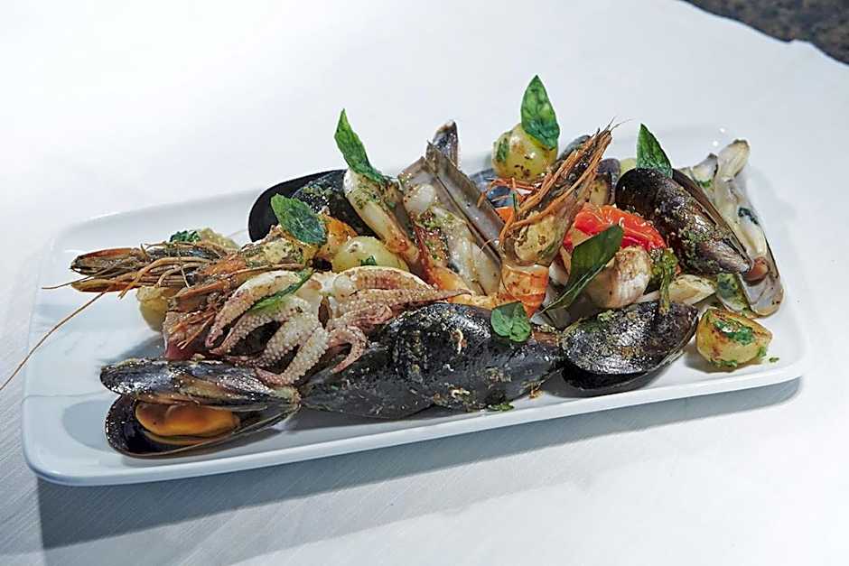 Kyriad Prestige Lyon Est - Saint Priest Eurexpo