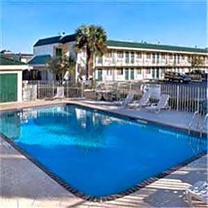 Masters Inn