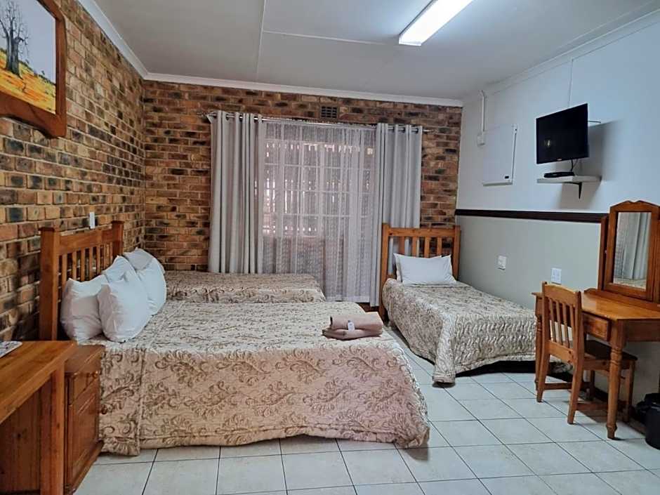 Airport Inn Bed and Breakfast