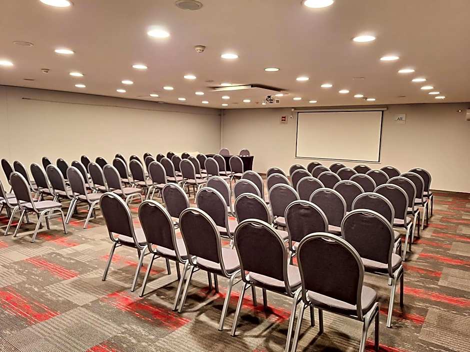Ibis Montevideo Rambla